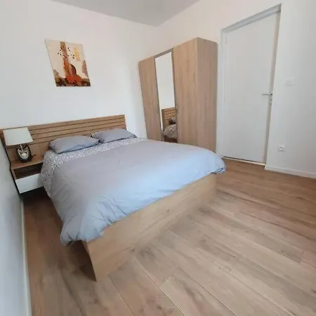 Appart'hotel, Ikimo 5 Entiers A Votre Disposition Au Choix Appartement