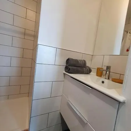 Appart'hotel, Ikimo 5 Entiers A Votre Disposition Au Choix Appartement *