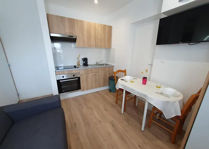 Appart'hotel, Ikimo 5 Entiers A Votre Disposition Au Choix Appartement *