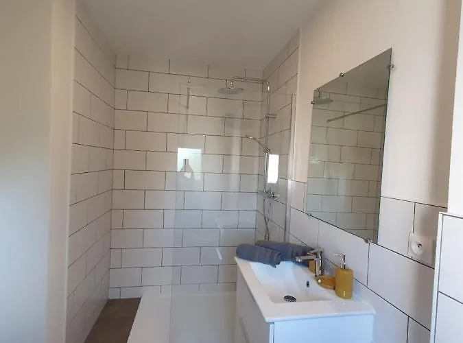 Appart'hotel, Ikimo 5 Entiers A Votre Disposition Au Choix Appartement *