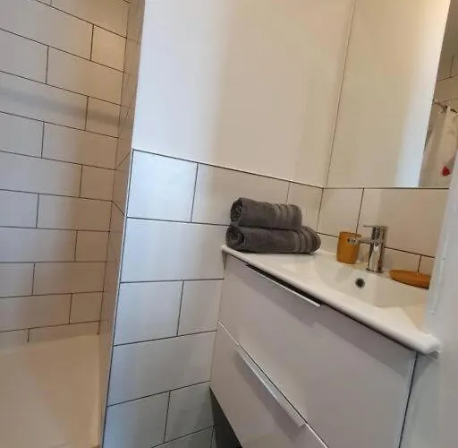 Appart'hotel, Ikimo 5 Entiers A Votre Disposition Au Choix Appartement *